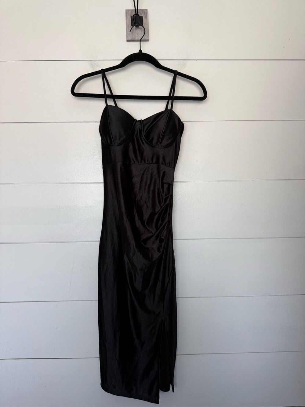 Streetwear Society Women’s Large Black Sweetheart Neckline Y2K Midi Dress